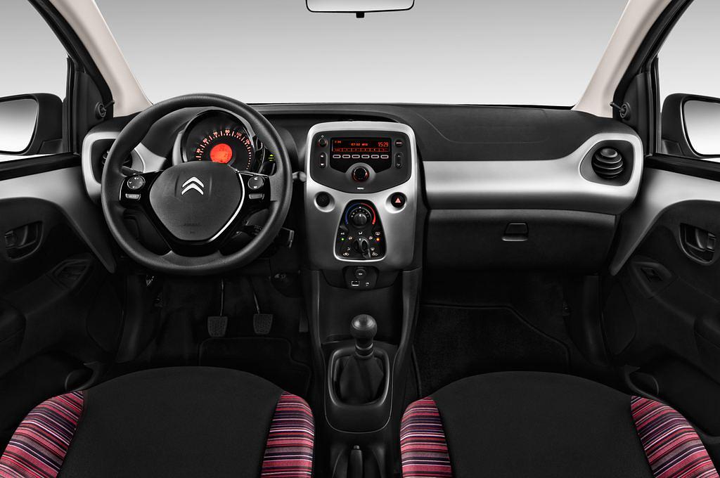 Citroen C1 (Baujahr 2016) Airscape Feel 3 Türen Cockpit und Innenraum