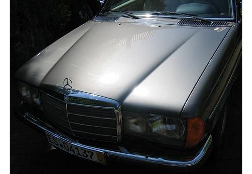 Mercedes-Benz W 123 Coupé (1975–1986) 280 C (156 PS)