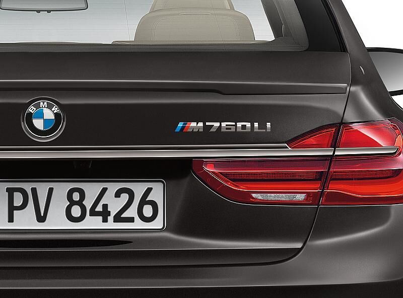 BMW M 760Li xDrive - frisch zum 100. Geburtstag: