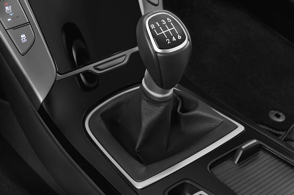 Hyundai I40 CW (Baujahr 2011) Style 5 Türen Schalthebel