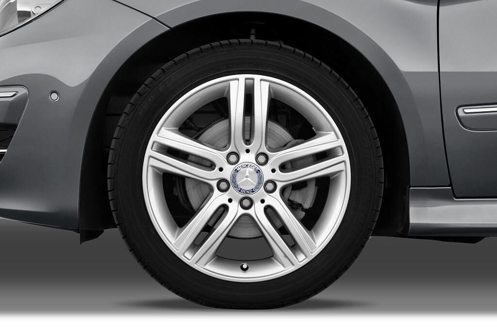 Mercedes B-Class (Baujahr 2011) - 5 Türen Reifen und Felge