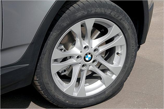 Serie: Der 3.0sd rollt auf 18-Zoll-Felgen