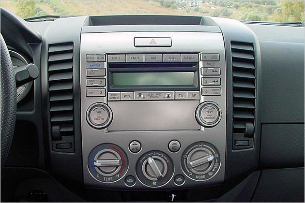 Das Radio mit MP3-Funktion und Sechsfach-CD-Wechsler gehört zur Serienausstattung
