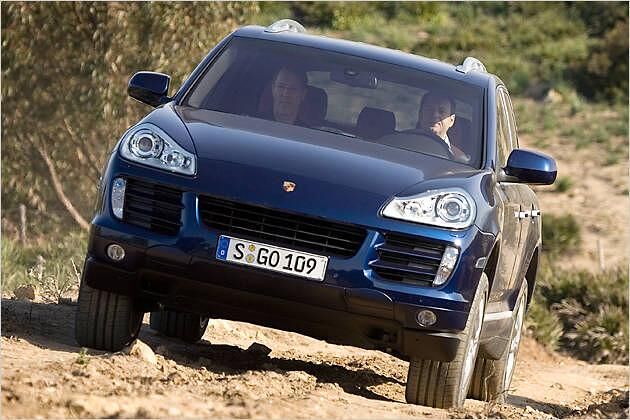 Porsche Cayenne: Kein Stadt-Flaneur, sondern ein echter Offroader von Schrot und Korn