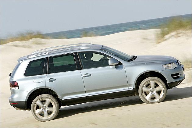 Mit dem V8-FSI-Motor sind beim Touareg 244 km/h Spitze drin