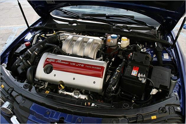 Der 3,2-Liter-V6-Motor leistet 260 PS