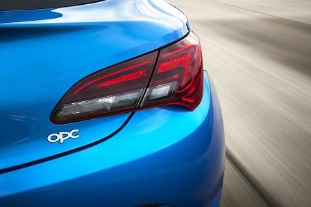 Opel Astra OPC