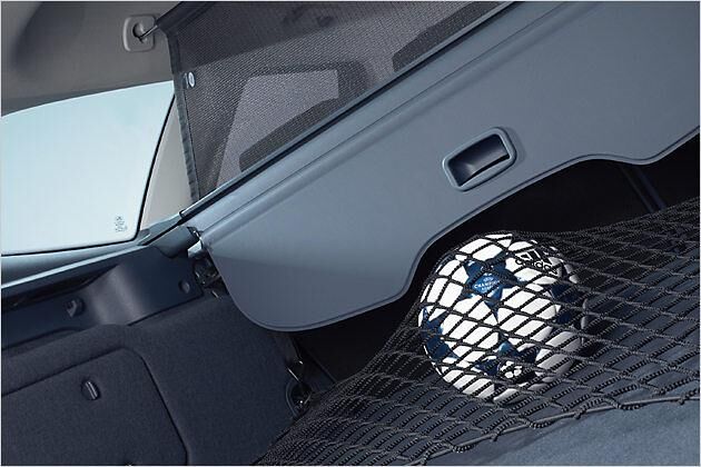 Ein Gepäcknetz kostet für den Mondeo 30 Euro