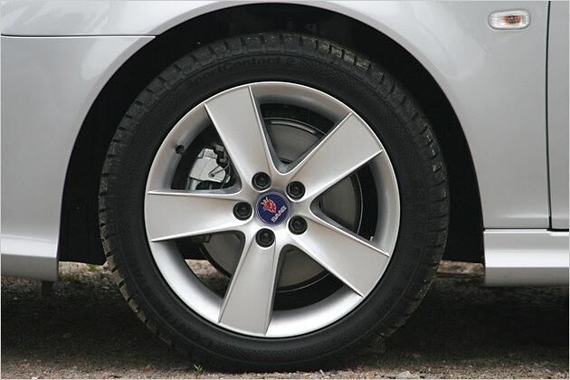 Unser Testwagen war mit 17-Zoll-Leichtmetallfelgen bestückt