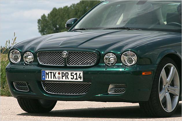 Markantes Gesicht: Der Jaguar XJR