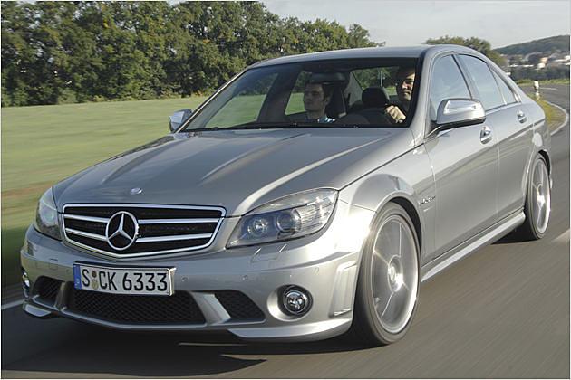Wanken in Kurven kennt der C 63 AMG nicht