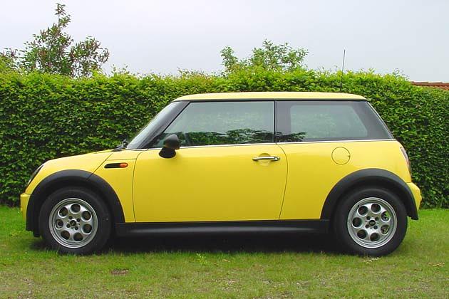 Mit 3,63 Metern Länge liegt der Mini zwischen Ford Ka und Peugeot 106