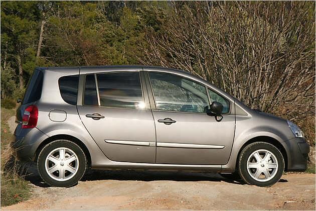 Durch die größere Länge kann der Grand Modus mit dem Opel Meriva konkurrieren