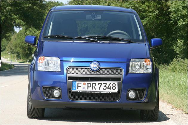 Nebelscheinwerfer sind beim 100 HP Serie