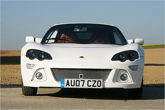 Komfortfreie englische Sportwagentechnik: Lotus Europa S