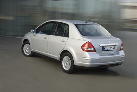 Nissan Tiida