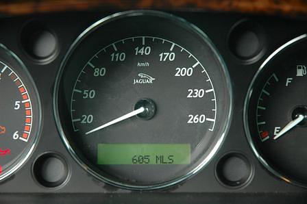 Jaguar XJ8 4.2