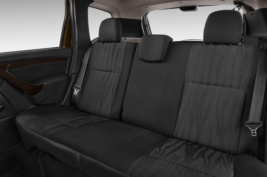 Dacia Duster (Baujahr 2011) Prestige 5 Türen Rücksitze