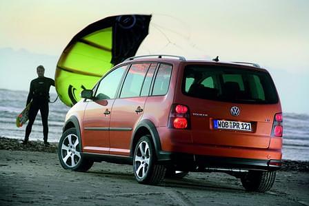 VW CrossTouran