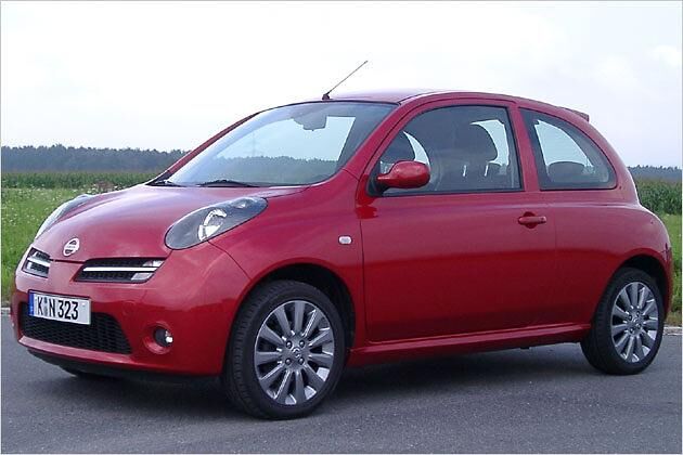 Eineiige Zwillinge: Micra Acenta Sport und 160 SR sehen sich zum Verwechseln ähnlich