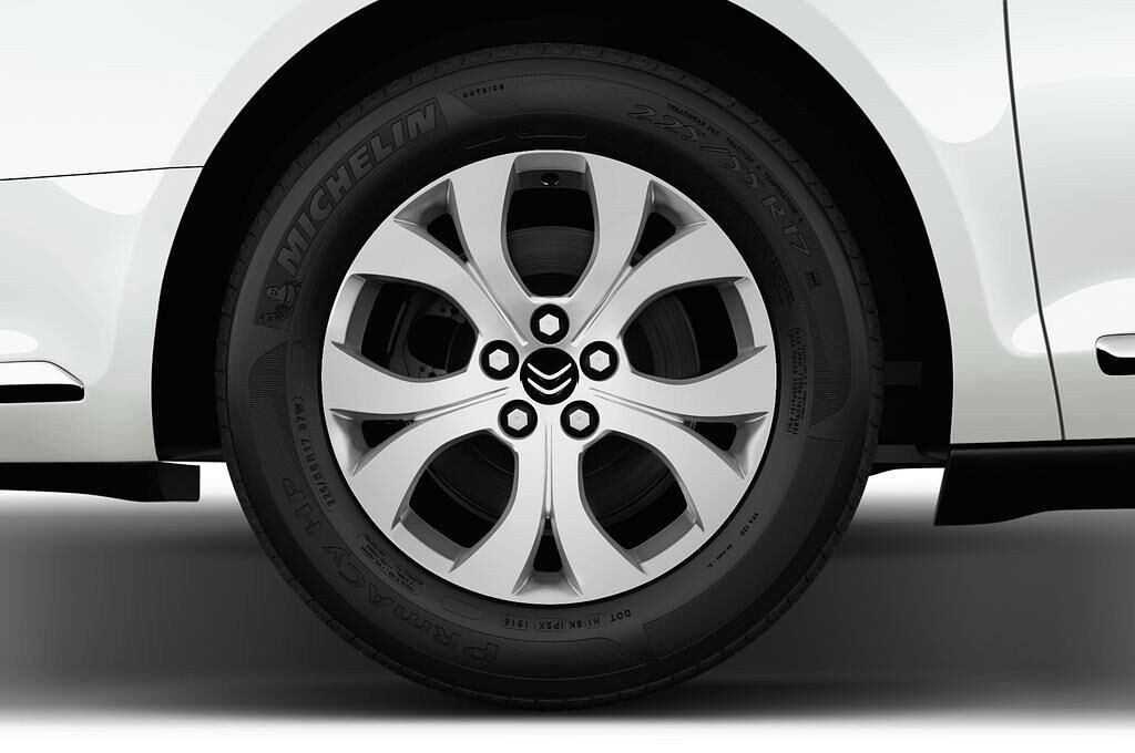 Citroen C5 Tourer (Baujahr 2016) Exclusive 5 Türen Reifen und Felge