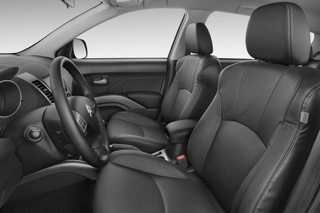 Citroen C-Crosser (Baujahr 2009) Exclusive 5 Türen Vordersitze