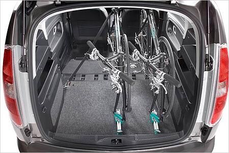 Skoda steuert ins Stauraum-Segment: Der Roomster 1.4 TDI im Test Skoda steuert ins Stauraum-Segment: Der Roomster 1.4 TDI im Test