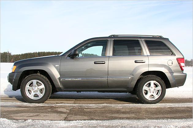 Mit 4,75 Metern Länge ist der große Cherokee ein Konkurrent von Mercedes M-Klasse und BMW X5
