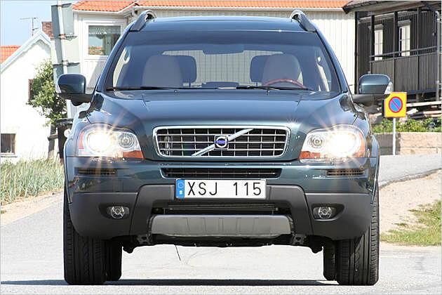 Leicht modernisiert: Das Gesicht des Volvo XC90 im Modelljahr 2007