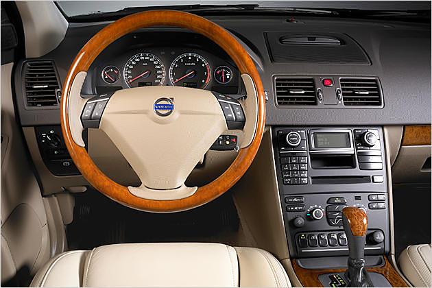 Stilvoll, wertig und funktional: Arbeitsplatz im XC90
