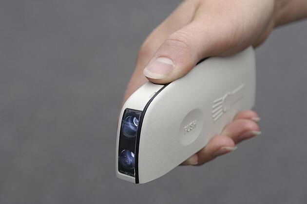 LED-Leuchten können auch außerhalb vom Compass den Weg weisen
