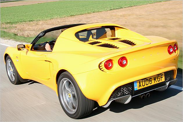 Kurios geschwungene Außenhaut: Die Elise ist ein Blickfänger