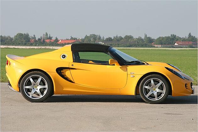 Jetzt kann der Regen kommen: Die Elise mit Dach