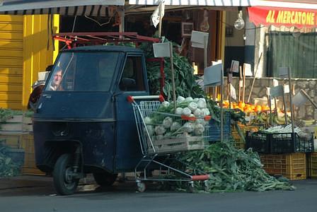 Piaggio Ape