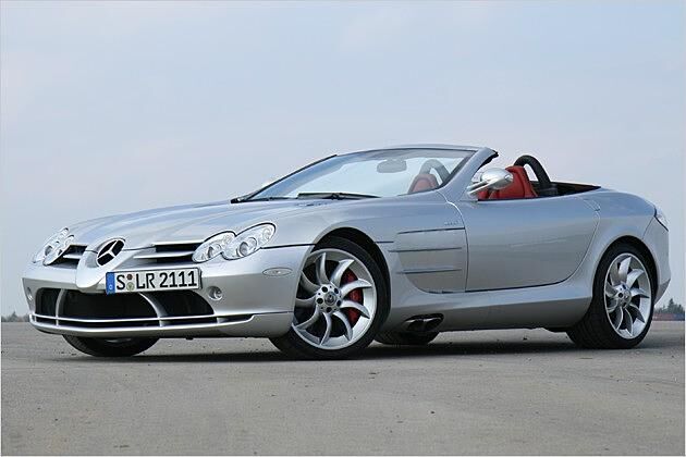 Mit dem Mercedes SLR McLaren Roadster nicht aufzufallen, ist ein Ding der Unmöglichkeit
