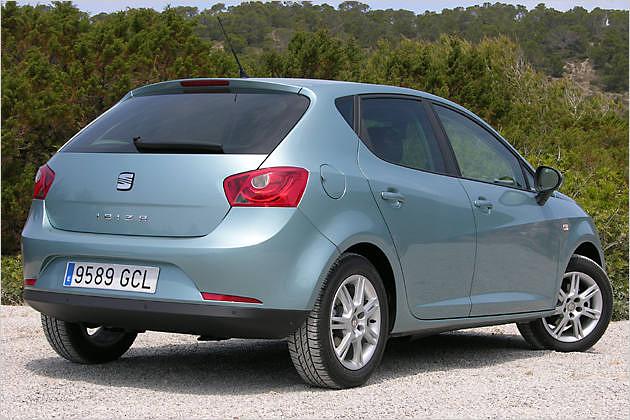 Die dicken C-Säulen behindern den Blick beim Einparken etwas