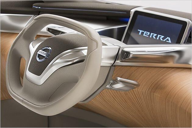 Der Fahrer blickt nicht auf konventionelle Rundinstrumente, sondern auf einen Tablet-PC