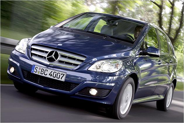 Den Mercedes B 170 BlueEfficiency gibt es jetzt auch mit Erdgasantrieb