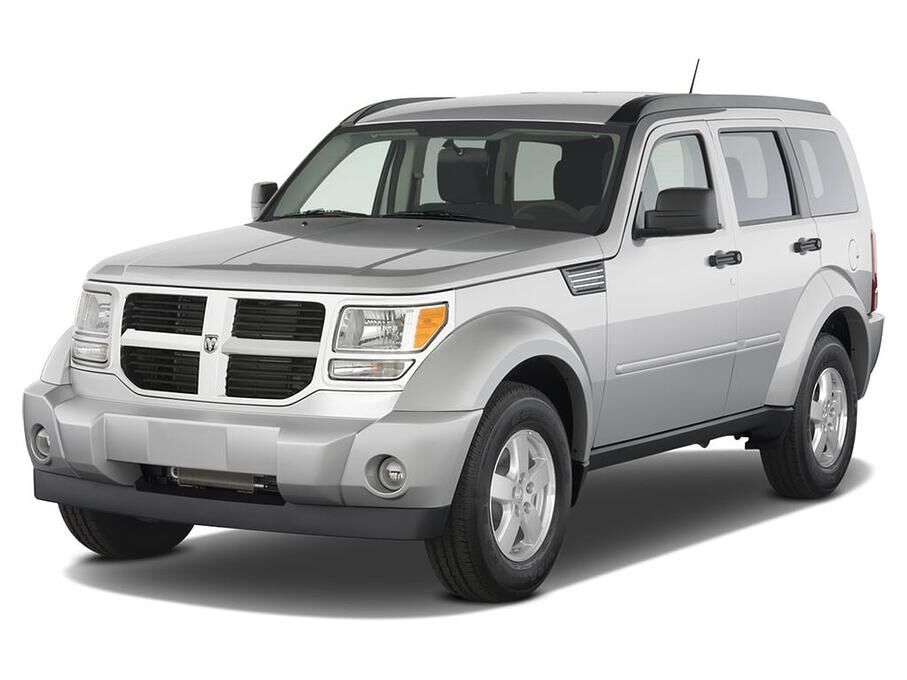 Dodge Nitro (Baujahr 2009) SE 5 Türen seitlich vorne