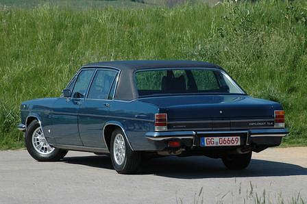 Opel Diplomat B V8