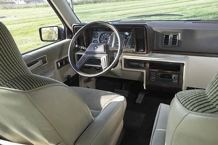 1984 Plymouth Voyager