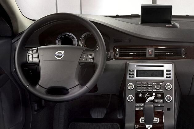Interieur: Für den Fahrer gibt es keinen sichtbaren Unterschied zum Benziner