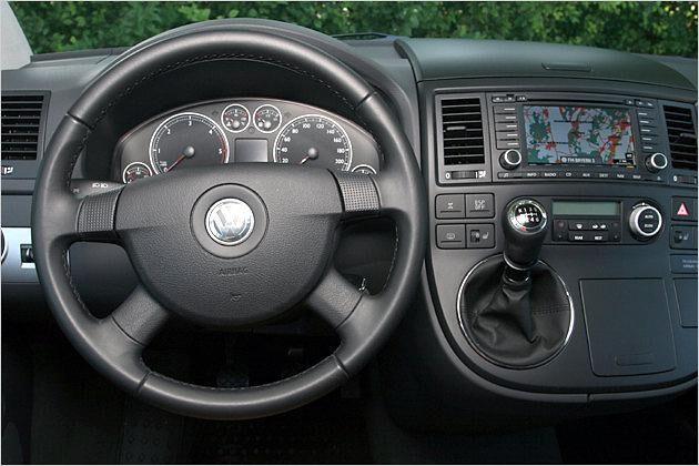 Nichts neues: Das Cockpit des Multivan PanAmericana