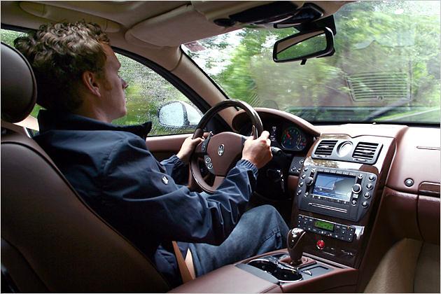 So macht arbeiten Spaß: Mein "Büro" im Maserati Quattroporte S