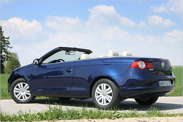 Der VW Eos 1.4 TSI mit 122 PS kostet 27.150 Euro