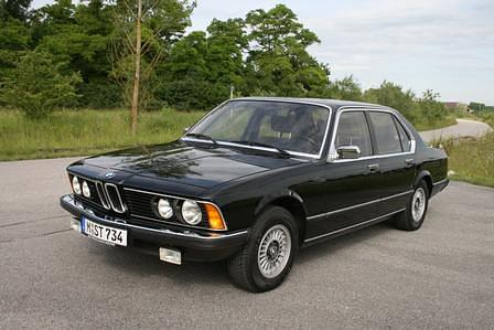 BMW 733i