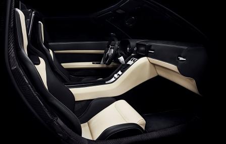 Der knapp geschnittene Innenraum des Roding Roadster