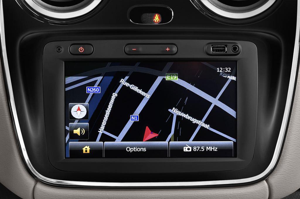 Dacia Lodgy (Baujahr 2012) Laurï¿½ate 5 Türen Radio und Infotainmentsystem