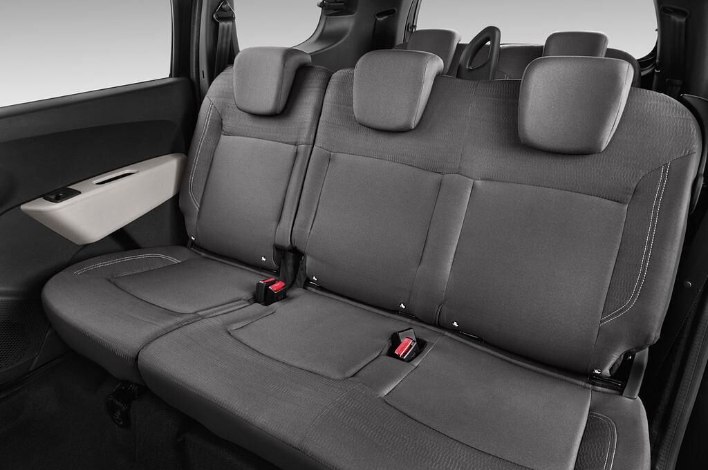 Dacia Lodgy (Baujahr 2012) Laurï¿½ate 5 Türen Rücksitze