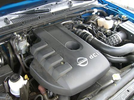 Nissan Narava